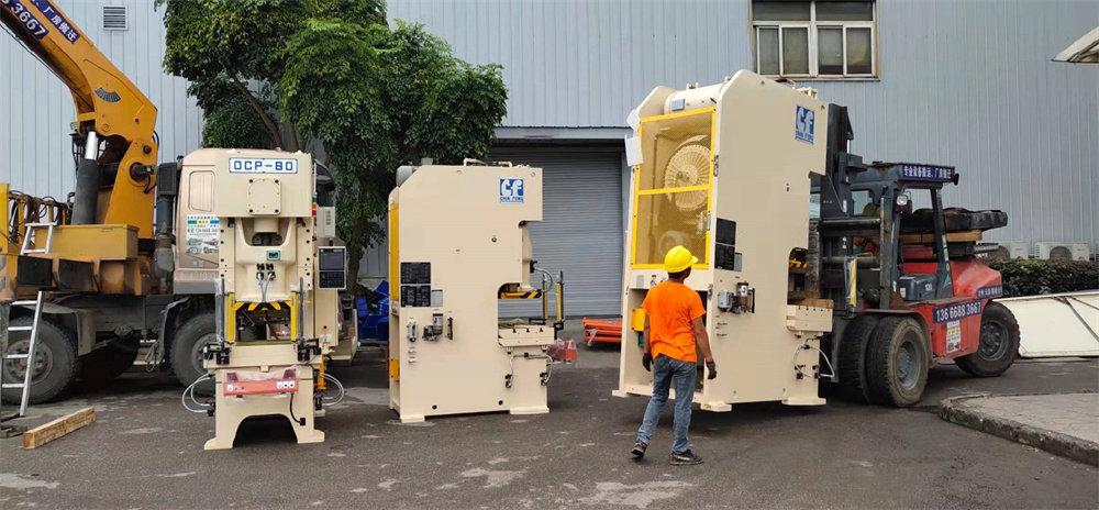 設(shè)備搬運(yùn)